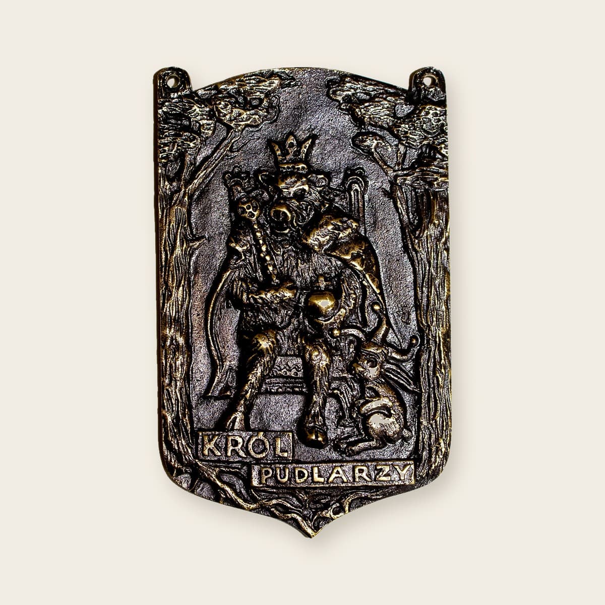 Medal Król Pudlarzy — dzik w koronie na tronie, humorystyczna nagroda myśliwska